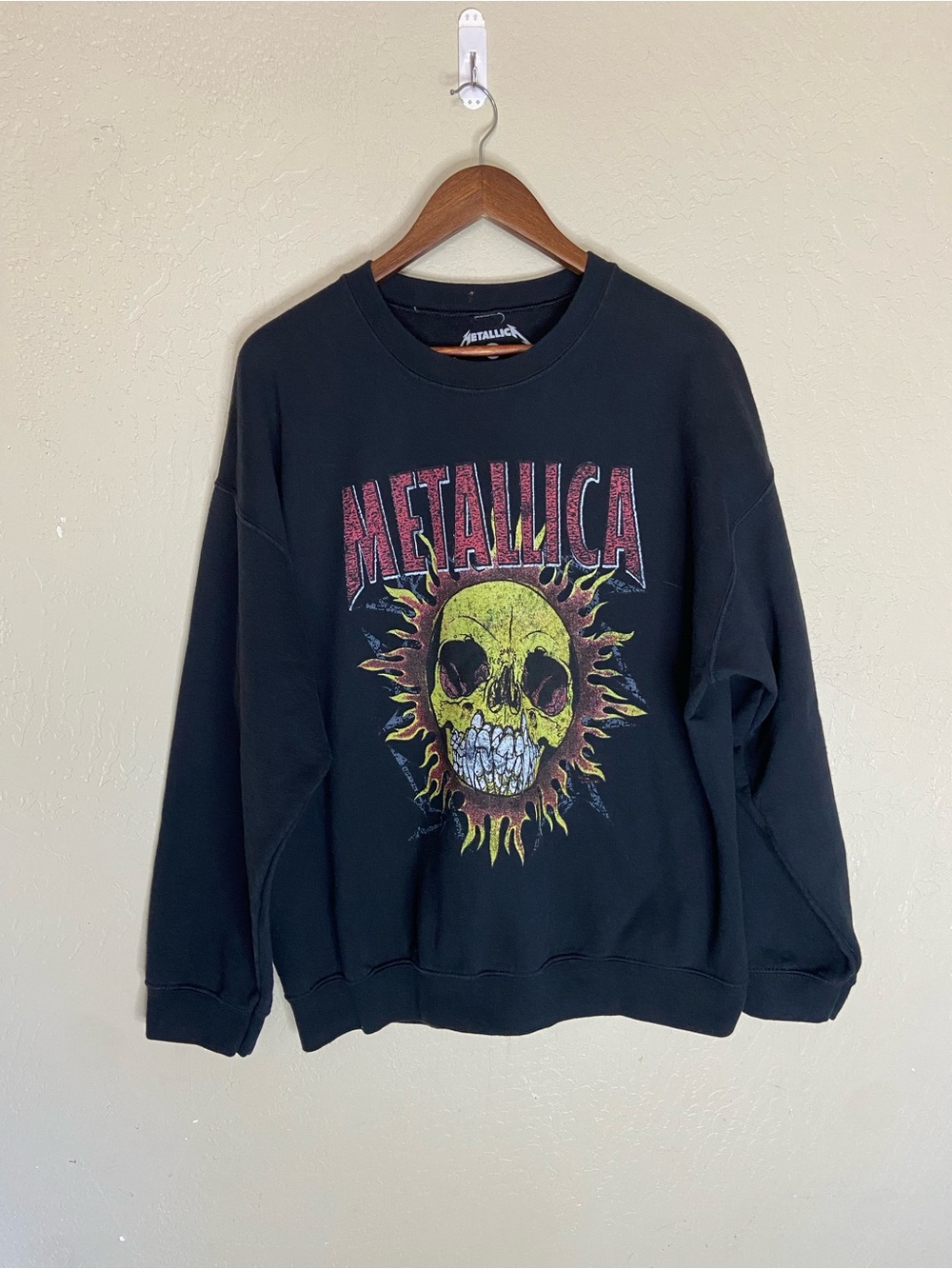 Metallica Black Graphic Crewneck Sweatshirt with Yellow Skull